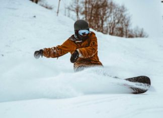 Practical-Tips-to-Do-a-360-on-Your-Snowboard-Easily-on-TheStuffOfSuccess