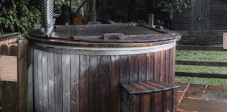 The-7-Best-Hot-Tub-Removal-Companies-in-Your-Area-on-thestuffofsuccess